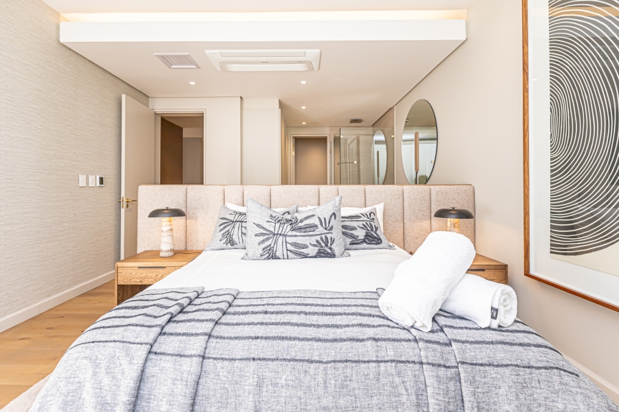 To Let 4 Bedroom Property for Rent in Fresnaye Western Cape